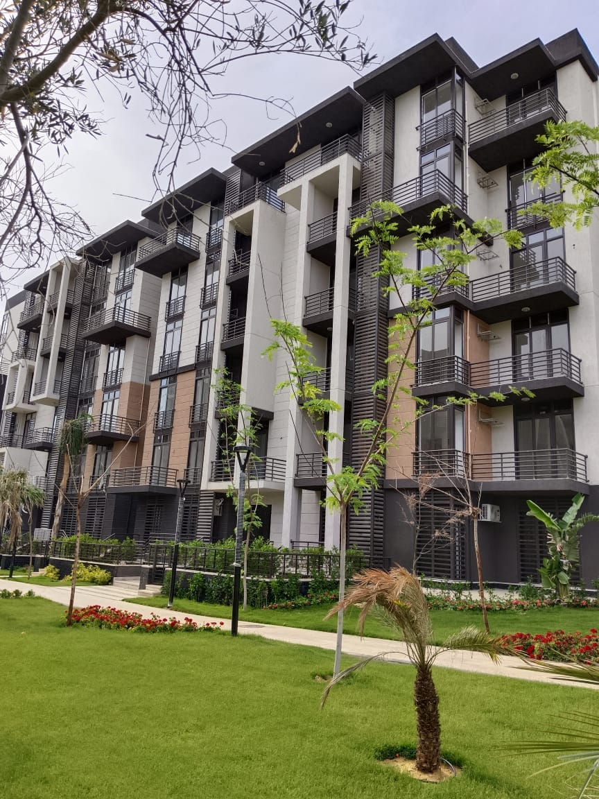  استوديو للبيع بمدينتي 61متر في الb8بالقرب من الخدمات