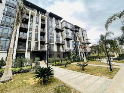 للبيع بمدينتى بالB8 شقه 125م دور اول فيو جاردن بتسهيلات 