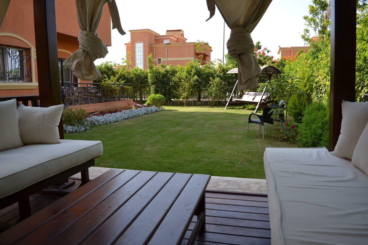 فيلا للبيع في الرحاب مساحه ارض700م مساحه مباني 437م نموذج(Y)