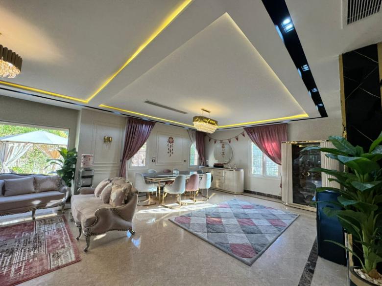 قصر فندقي للايجار مفروش بمدينتي VG2 مساحة 1030م للصفوة فقط