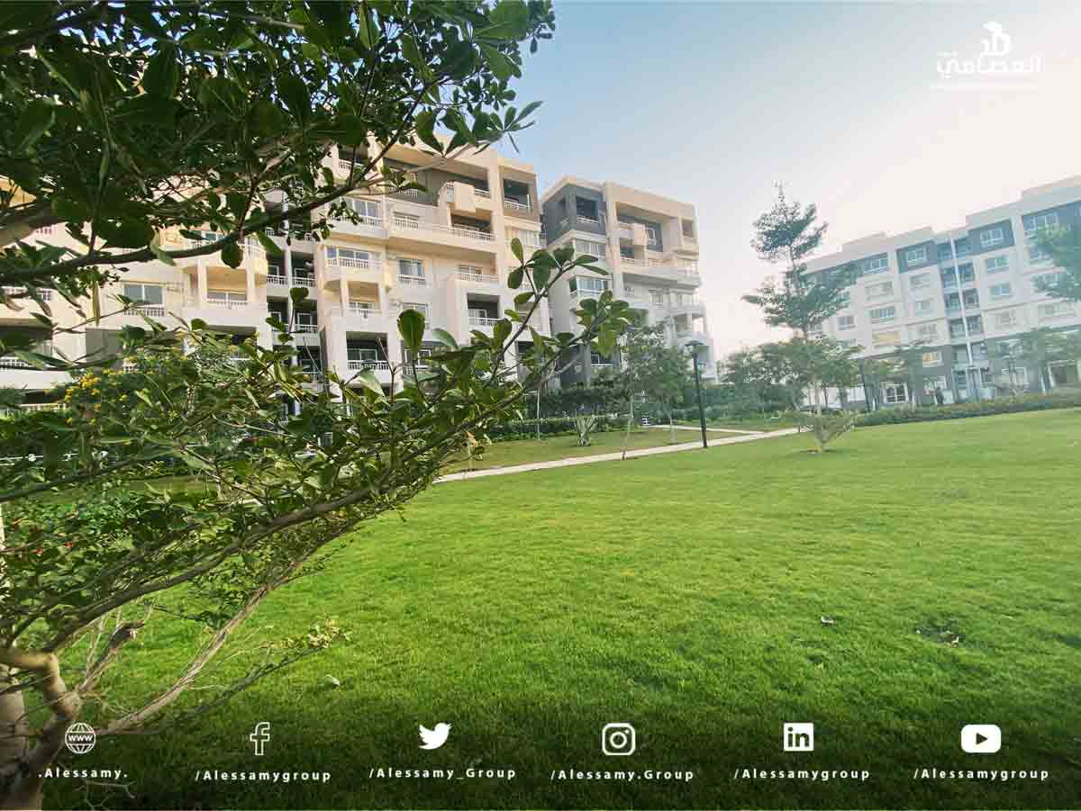 شقة للايجار 140م بمدينتي B10 فاضية وايد جاردن فيو