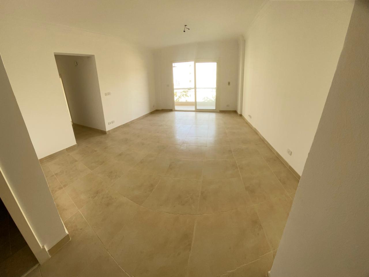 بمدينتى شقة 116 م2 مجموعة 121 للايجار قانون جديد