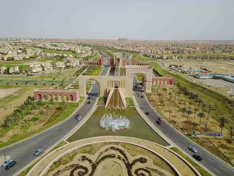 شقه  للبيع  كاش بمدينتي 89متر +50 حديقه في الB6