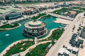 محل تجارى للبيع بالتقسيط ب اوبن اير مول 