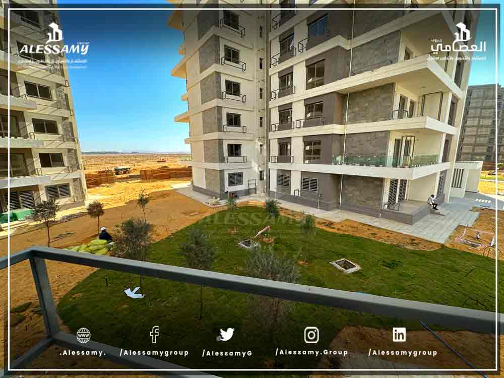 شقه للبيع بتسهيلات علي 10سنه بمدينه نور 98متر في الb2