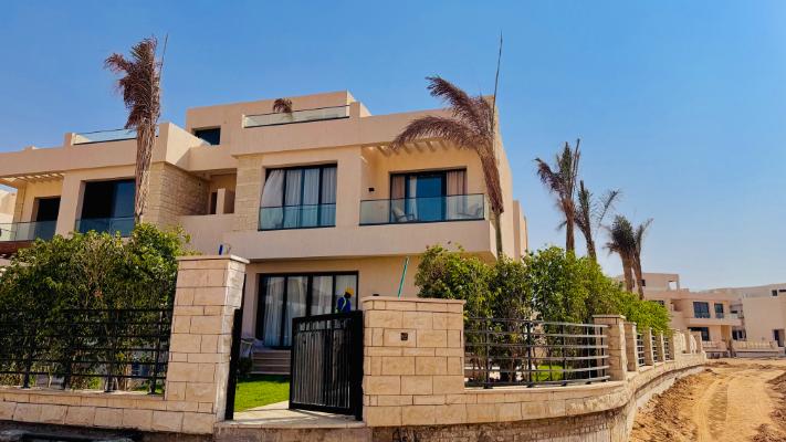 فيلا Q1 للبيع في نور بالتقسيط علي14 سنة حجز قديم لوكيشن مميز