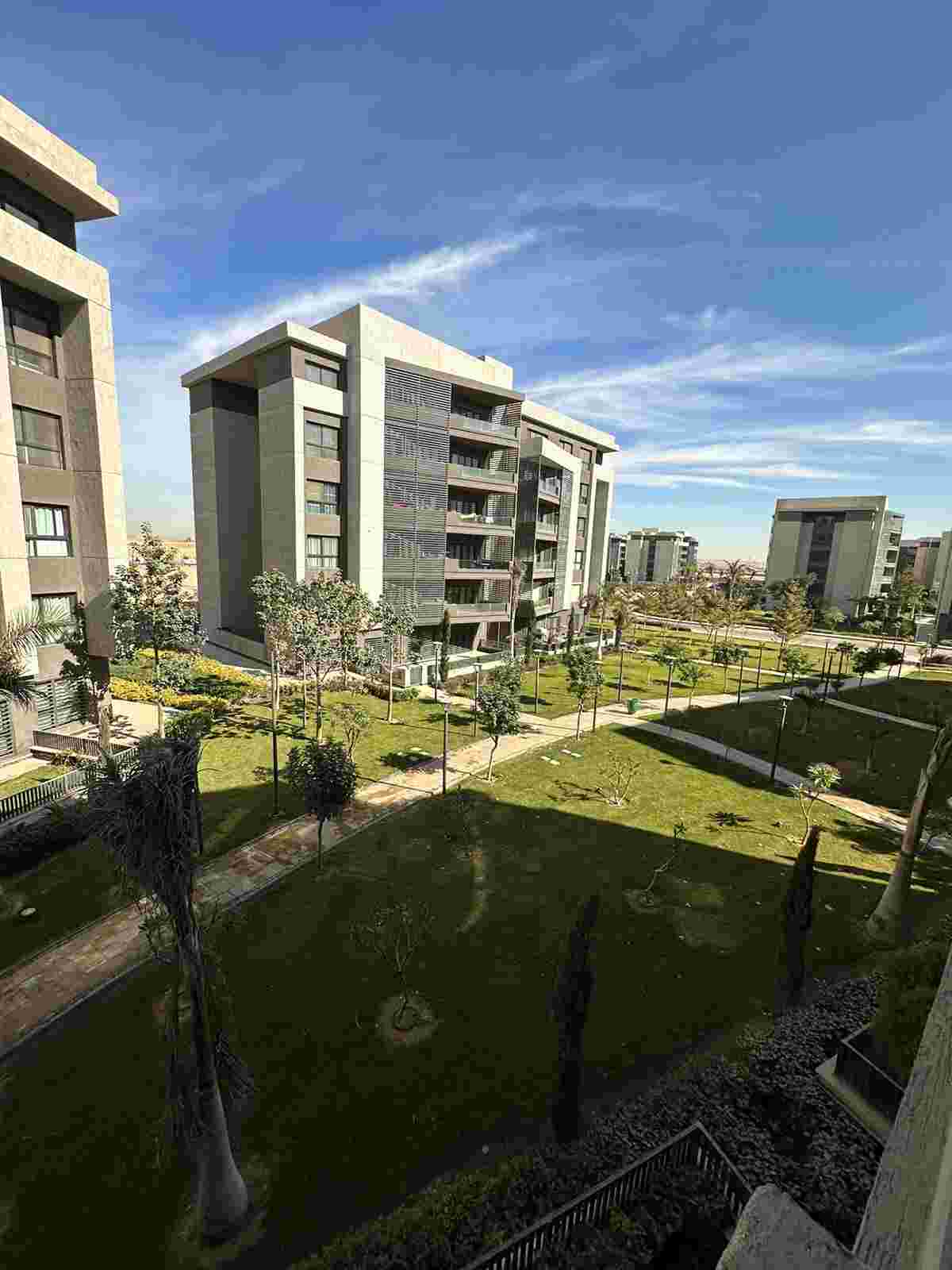 بمدينتى شقة 146 م2 بحري شرقي للبيع تقسيط تطل على جاردن