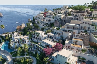 شاليه بحرى فيو لاجون مباشر للبيع بالتقسيط 170 متر SOUTHMED