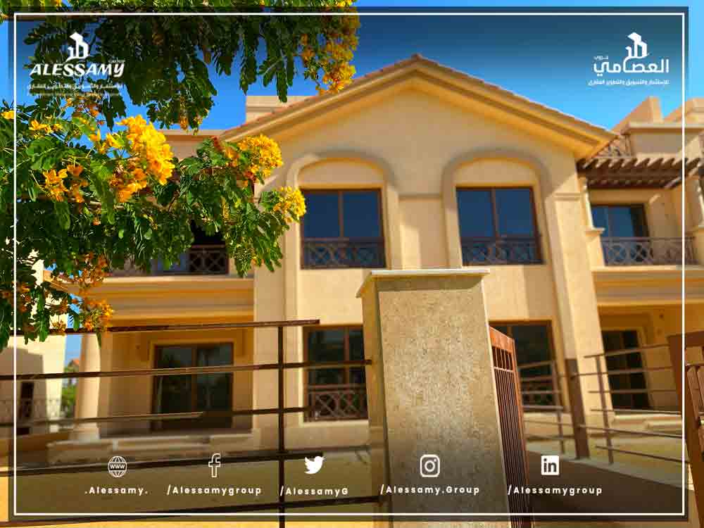 فيلا رباعية للبيع بمدينتي وايد جاردن 325 م دبل فيس