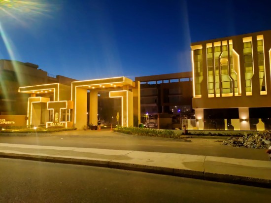 عيادة طبية للإيجار بمدينة الشروق بمول ذا ايدج The Edge Mall